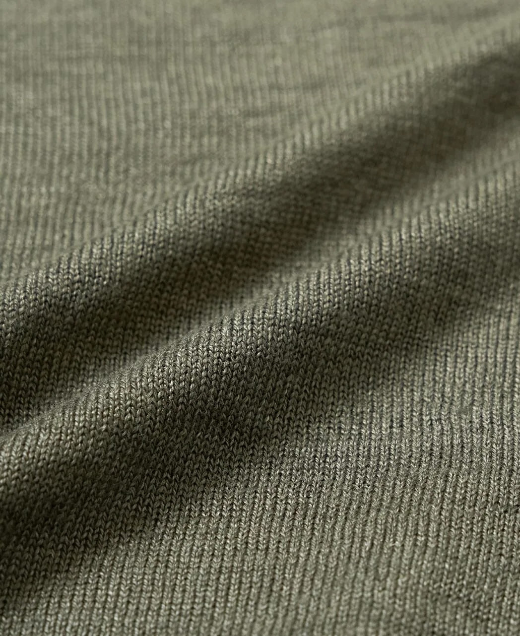 MOONCASTLE 亞麻針織 T-Shirt Green